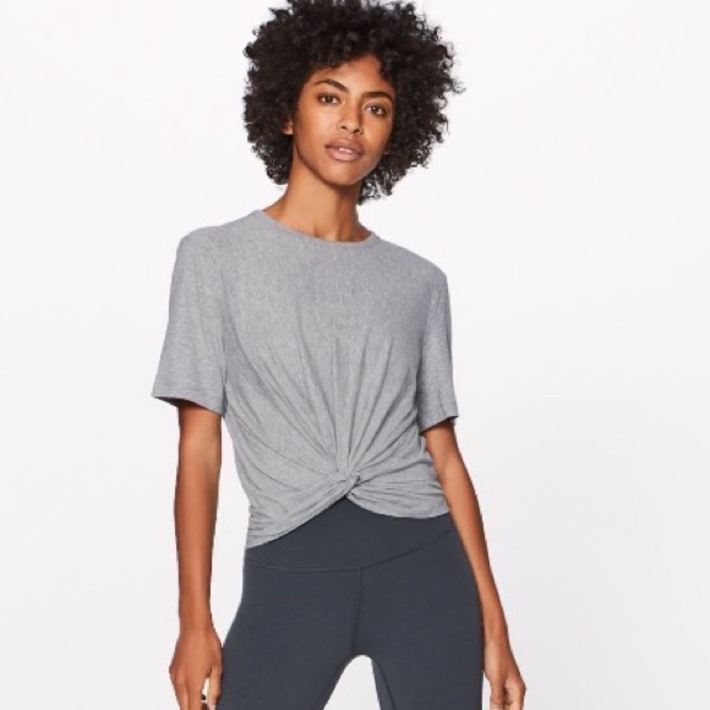 LULULEMON Crescent T Shirt